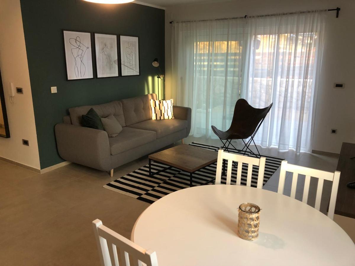 茨雷斯Apartman Linda公寓 外观 照片